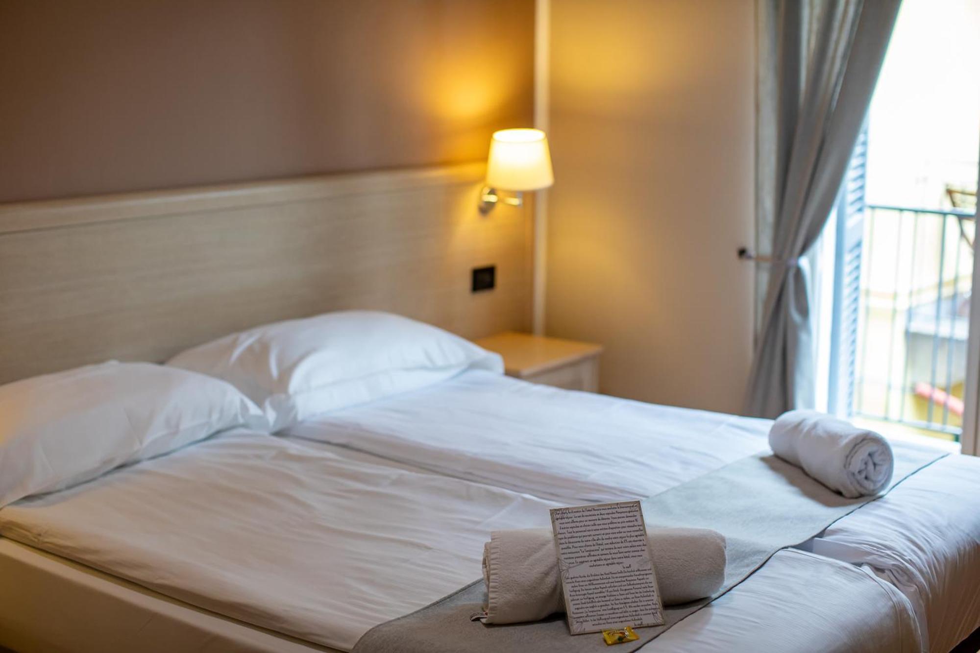 Hotel Novara 3*